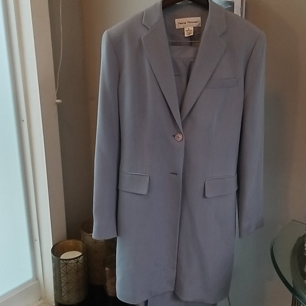 Suit -Classy Rena Rowan Suit - Never Worn